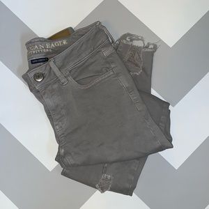 American Eagle Grey Jeans